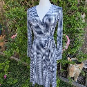 Banana Republic Black and White Elephant Print Wrap Dress  Long Sleeves Women XS